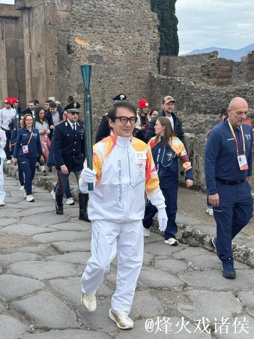 冬奥火炬抵达佛罗伦萨 冬奥火炬抵达佛罗伦萨