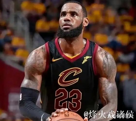 阿里纳斯称詹姆斯末年混冠军无意义,除非再夺FMVP 阿里纳斯称詹姆斯末年混冠军无意义,除非再夺FMVP